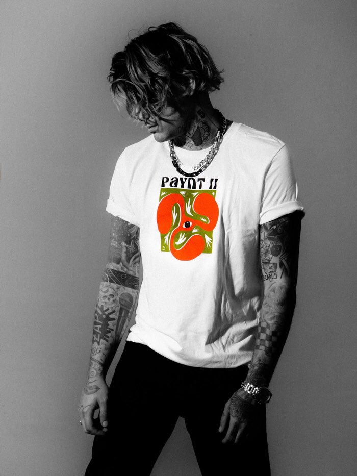 zayndailynews's tweet photo. The new #PayntbyZayn collection is here! Shop now: https://t.co/y93uqcHsib https://t.co/ykQDigbR18