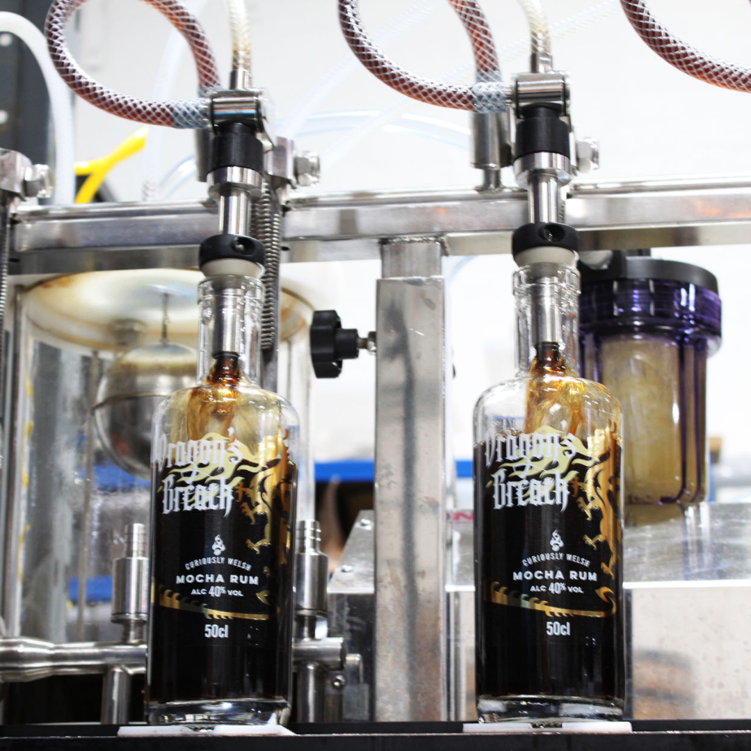 Spirit_of_Wales's tweet photo. It's quarter to weekend and we're all set to bring you delicious drinks this Saturday and Sunday! Our head distiller James has had a busy week getting our curiously Welsh Dragon's Breath Mocha Rum ready for you to sample. https://t.co/VN4lfdYlFO 

#welshrum #dragonsbreath https://t.co/xfprKXdd1I