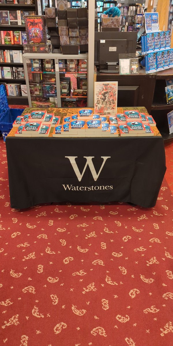 We're all set for the amazing @foulkeswrites tomorrow 🧛‍♀️🦇

Can't wait. It's going to be fangtastic (Sorry, not sorry)!