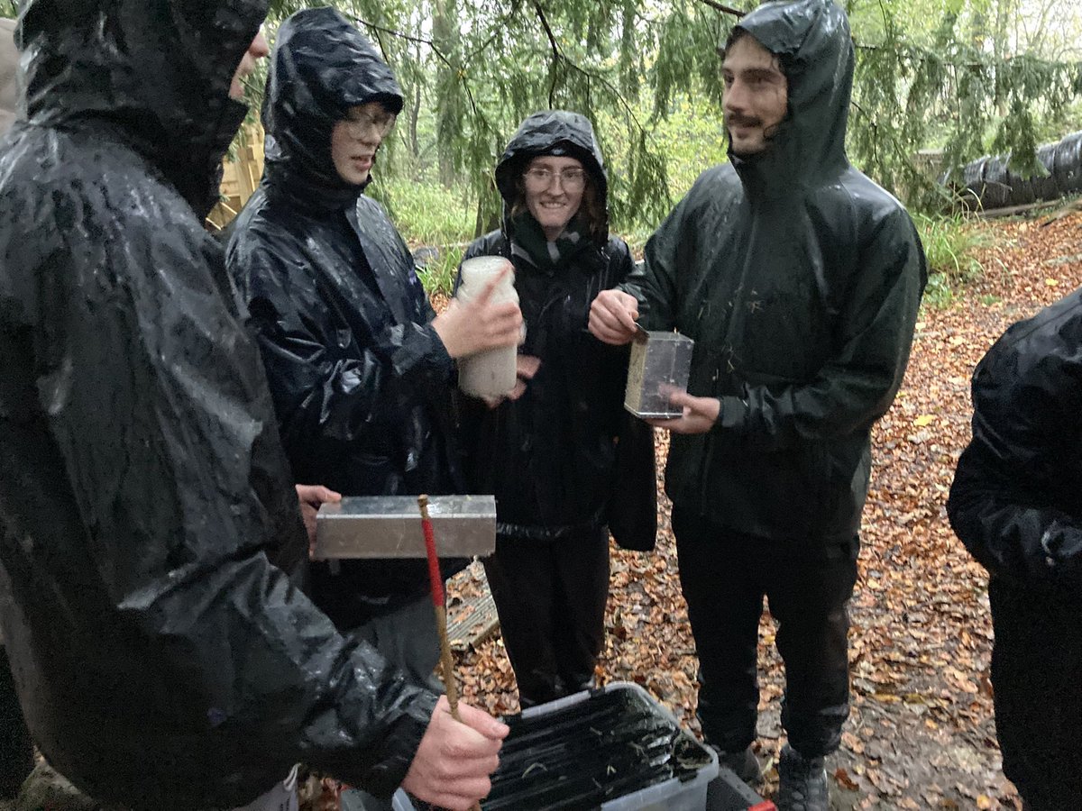 Amy Leedale tweet media