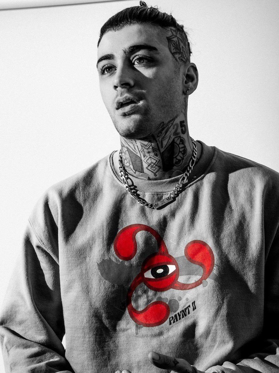 zayndailynews's tweet photo. Zayn for #PayntByZayn 🔥 https://t.co/J0YANf96YA