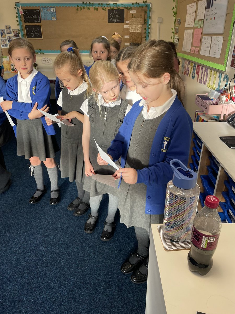 The children voted for their school councillors this afternoon - well done Erin and Oscar! 👍🏼