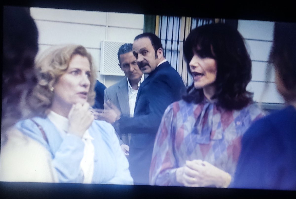 CarlitaLaime's tweet photo. #capitulo5 #ElSecretoDeLaFamiliaGreco 
Oigan, esto lo veia venir, Aquiles metió las cuatro por hacerse el interesante.
Pero ...Al final arregló su problema a tiempo.
#Grecolunga #AquilesGreco nomás que me da miedo saber si su hermano Hugo no empiece a sospechar y le pase lo mismo https://t.co/VBdhTAVAMa