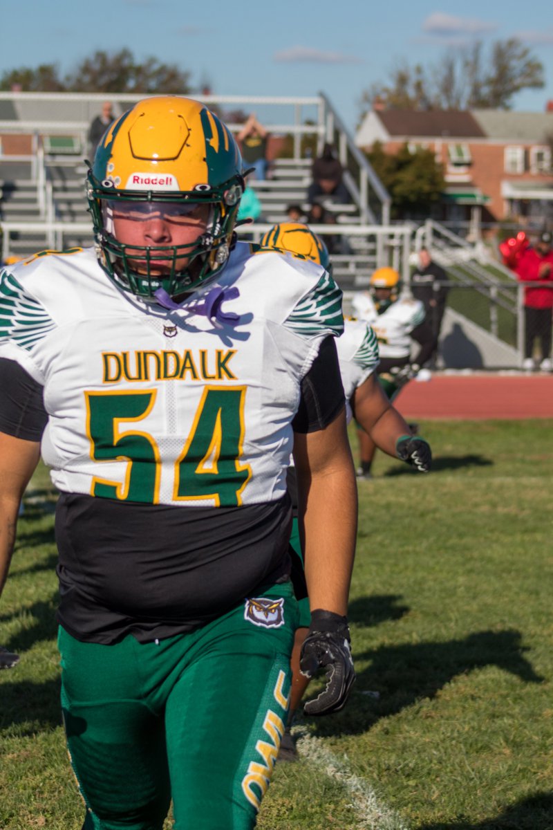 DundalkFootball's tweet photo. 2023 DHS Student Athlete 
🟩Stefon Wilburn #54 DL @fatsfrmda4 
🟨Eastern Shore Bowl Selection
🟩29 Tackles, 7 TFL, 3 Sack
🟨Regular Season Tape - https://t.co/1NupYuCMqk https://t.co/VmCKk3CKHu