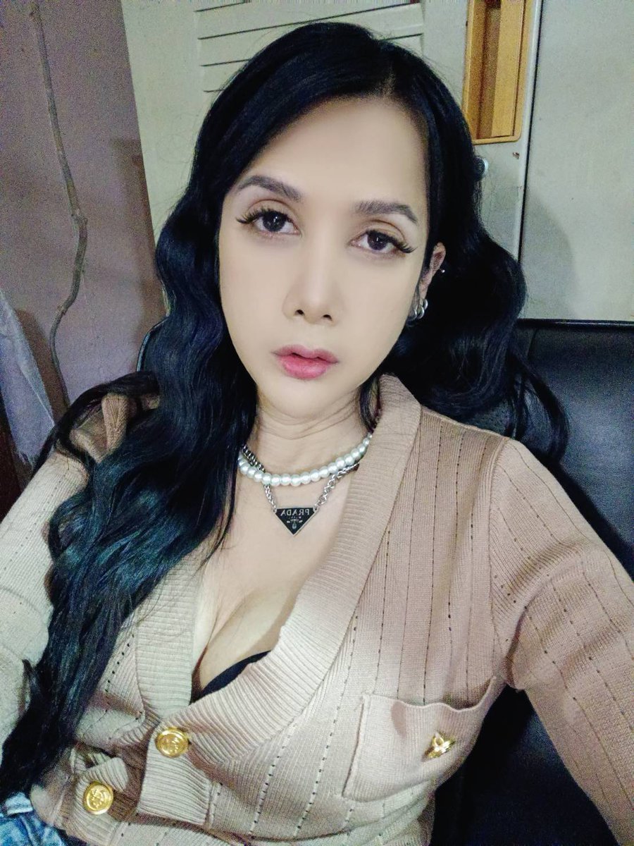 สาวเมืองนนท์-รักเด็ก