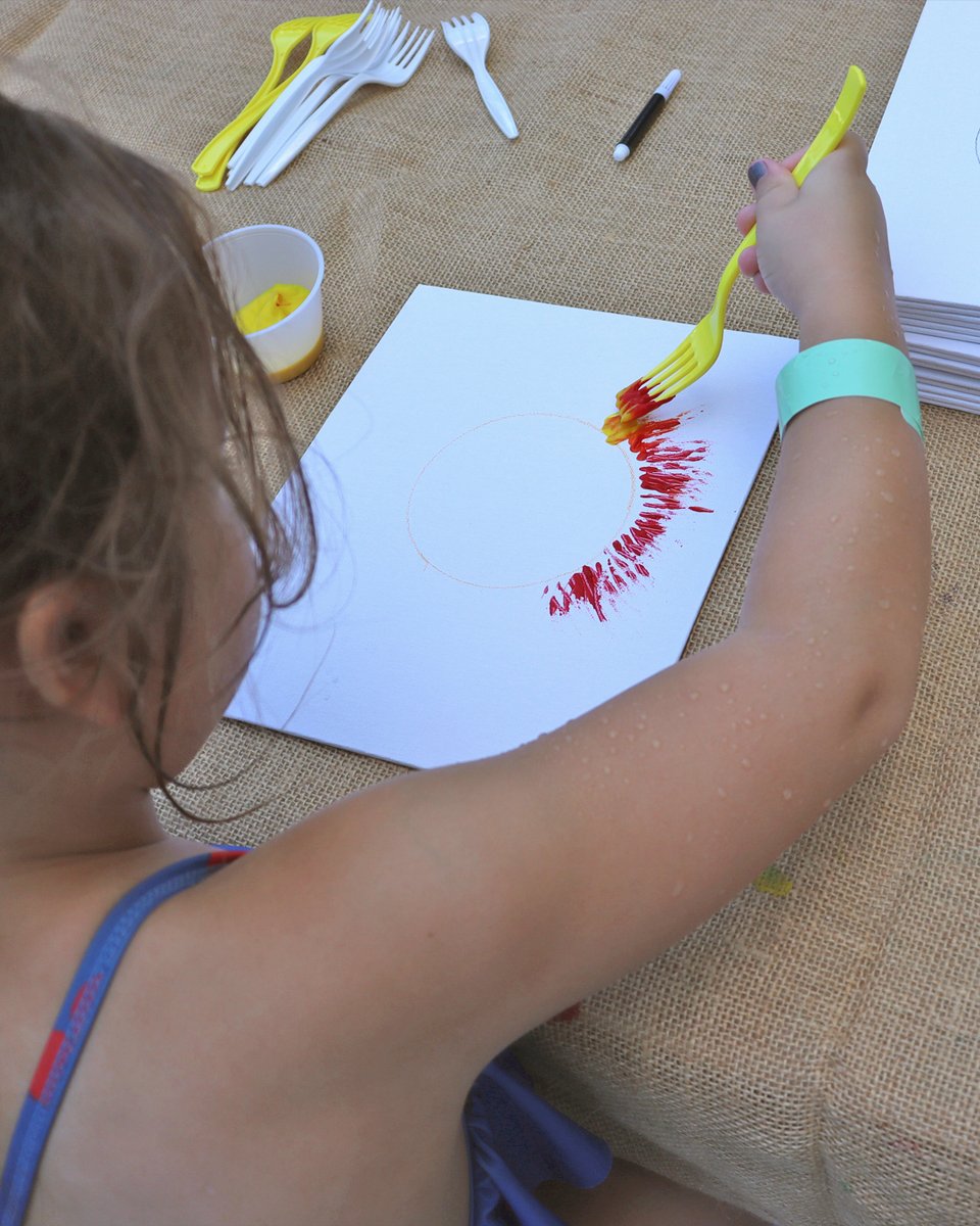 itavikids's tweet photo. Art now, talk later 😋🎨 #itaviKids https://t.co/qZIPXvKWmz