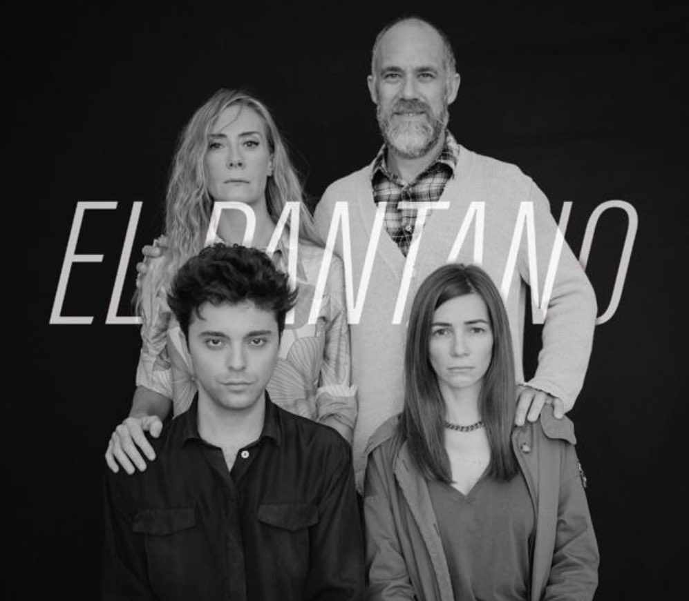 miquibreque's tweet photo. Amigos de Madrid! Este lunes a las 20:30 seguimos con #ElPantano en @umbralprimavera
Dirección #FernandoFerrer . Asist de dirección Mattis DeLa Fuente @jorgekent_actor @LARA__RUIZ @ParkerPablo y servidora. Asist @EyrasAgustina
Si te pide la luna - llevala/lo/le al teatro ♥️ https://t.co/zJxxSKUBfC