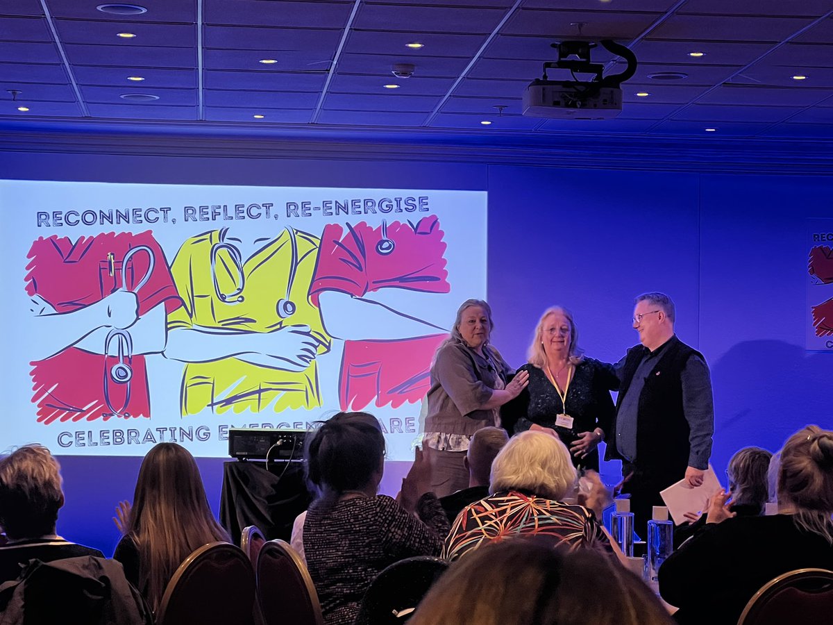 linseytweets's tweet photo. Reconnect, reflect, re-energise. Very privileged to get to attend this thought provoking conferenceβ¦.Well done @gabsl23 @LyndamHolt @BrianwDolan #ECC50 https://t.co/uQsvj6FdyK