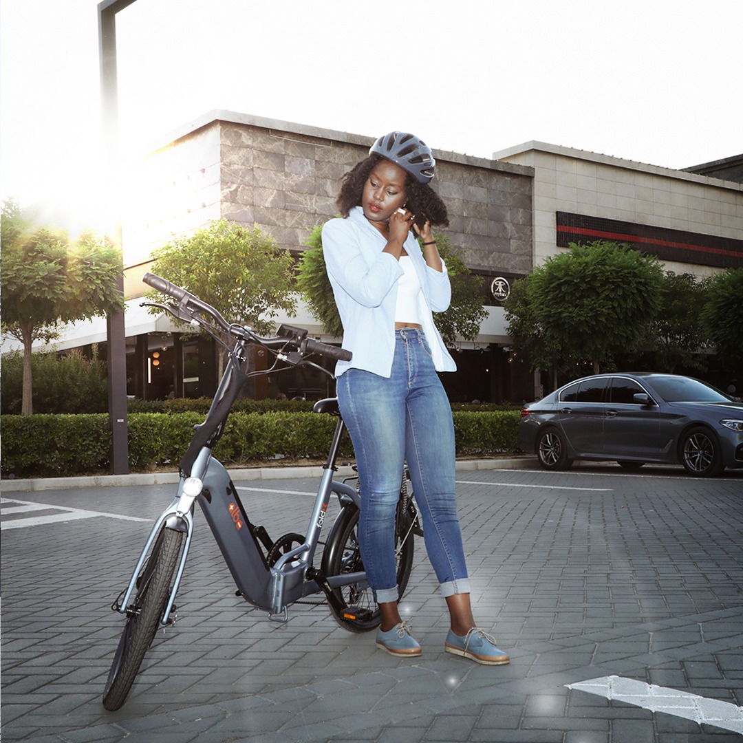 albaebikesuk's tweet photo. With its powerful #bafang motor, Alba has the power to take you wherever you want to go. 

For further information 👉🏻 https://t.co/gkRa67QUFB 

#alba #fold2 #foldx #spro #meetthefuture #meetalba #ebike #scooter #electricscooter #electricbike #ebikestyle #ebikelife #bikelove https://t.co/gJqiCUazEI