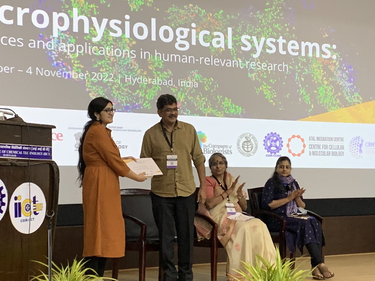 Congrats <a href="/srv_mkjee/">Sourav Mukherjee 👨🏻‍🔬</a> 4 having the bst poster award at <a href="/cphms_aic/">Centre for Predictive Human Model Systems</a> <a href="/EMBO/">EMBO</a> Lecture Course on #Microphysiological systems. #MLab is proud of u. Congratulations to other student presenters from various labs. U all r amazing. 

#MLab_Moments