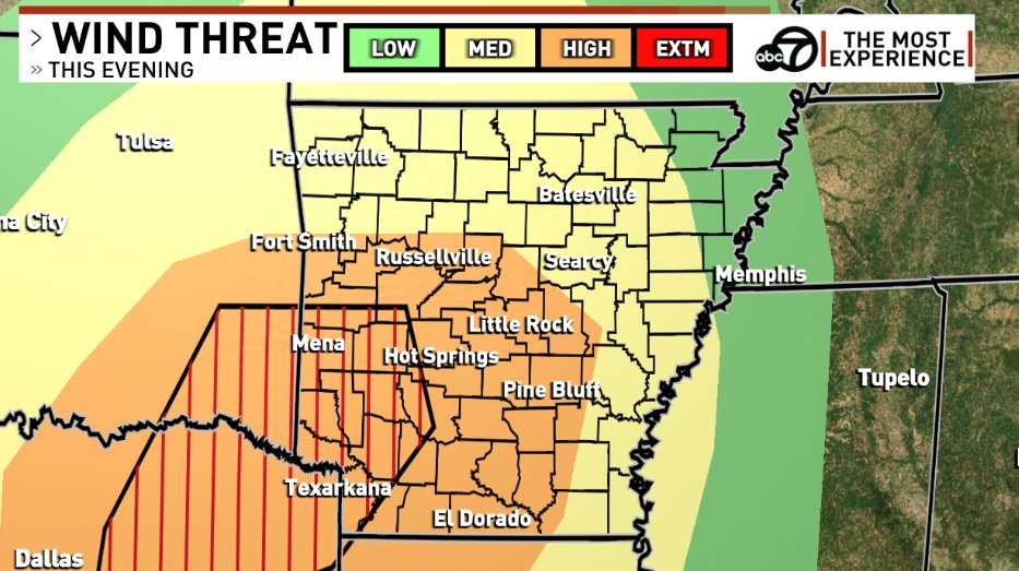 NEW: SPC has upgraded southwest Arkansas to a moderate risk for severe weather with the enhanced now stretching into central Arkansas. 

The moderate and enhanced risk areas are driven by higher tornado AND wind probabilities this evening. Be aware!
