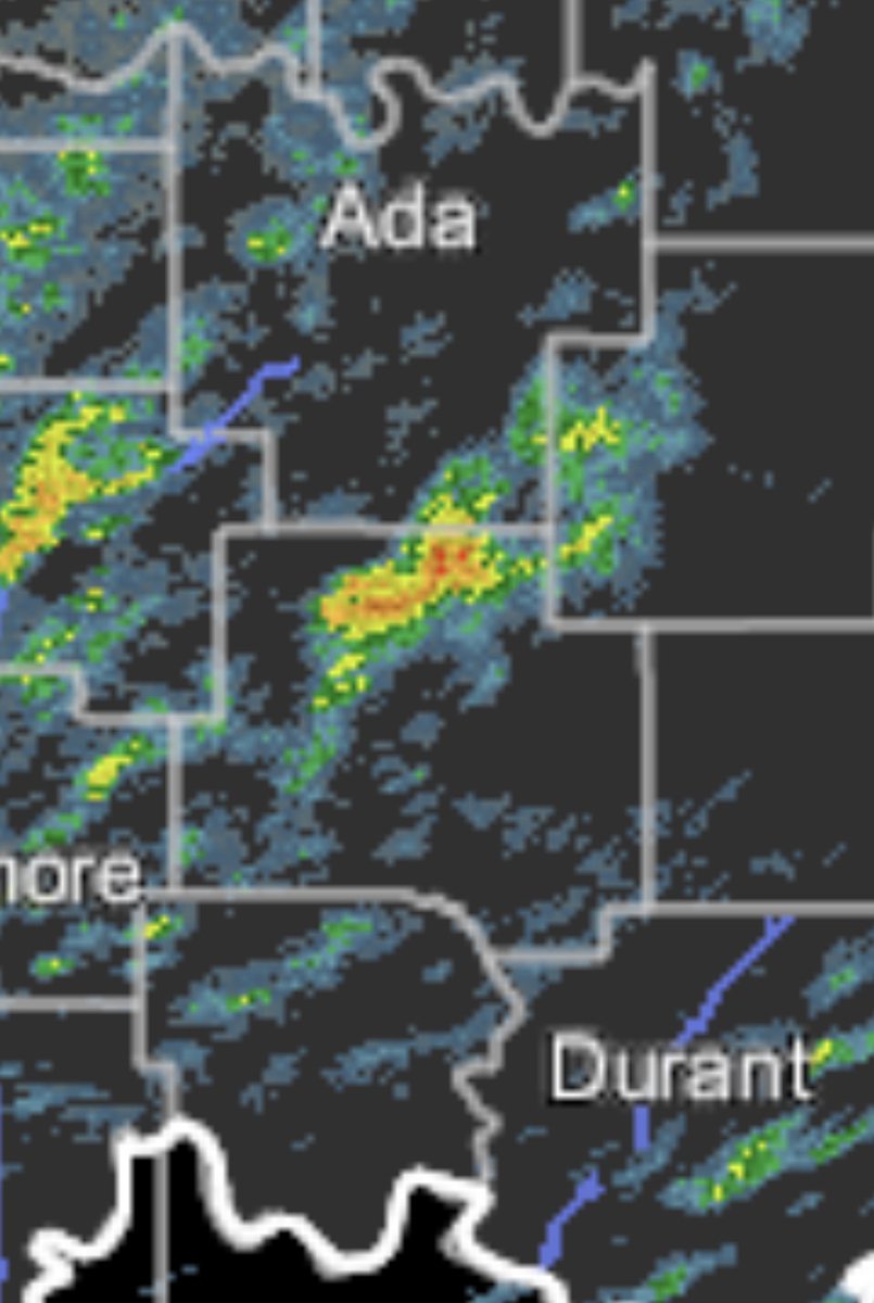 MikeMorganKFOR's tweet image. “The Shape of Showers” @Jeff_Piotrowski @ReedTimmerAccu #GizmoThoughts 1130AM 11.4.22 #okwx