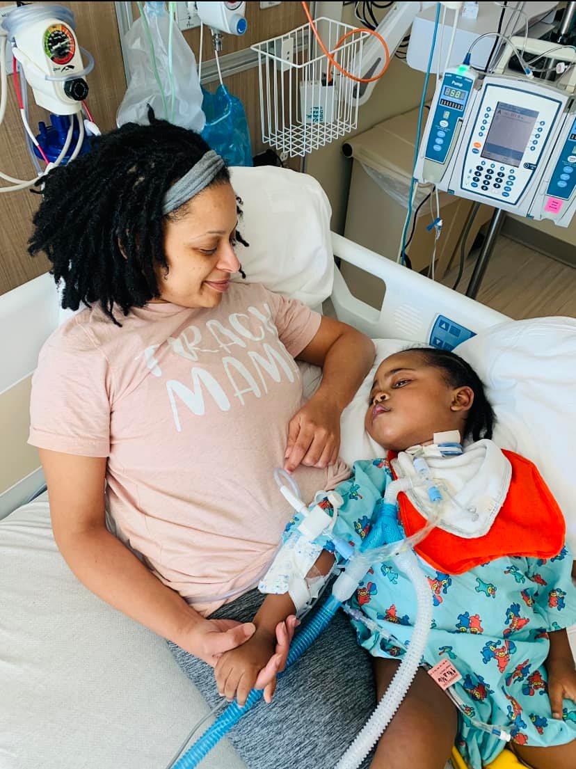 MrjavaAdeyemi's tweet photo. What I don't understand is the shared selfishness of some people, who will go to any length for their selfish gains. The trend #ifeanyiisalive is sad. 

This is a picture of Jeremiah Gracen, diagnosed with mitochondrial disease and fighting for his life.#ifeanyiisalive #Davido https://t.co/8i2ViUiBrE