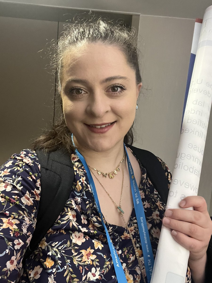 Afaf_Saliba's tweet photo. My poster PO1000- Honored by my visitors my mentor Dr. #KumarSharma (his mentor) Dr. @FuadZiyadeh !!! and Professor Choudhoury ! and the famous Dr. @assaad_eid I Received great advice and future directions. @ASNKidney meeting day2 is still at it s beginning #KidneyWk #kidneyStars https://t.co/I1f18Z5deh