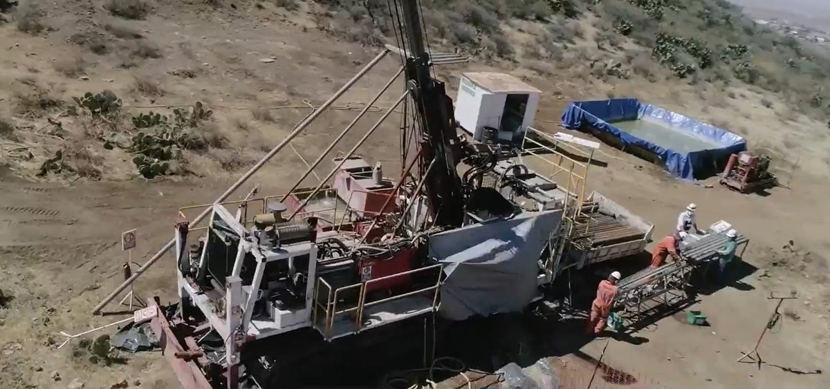 MajorDrilling's tweet photo. For the past year and a half, our crews have drilled an oriented diamond core drilling program for our partner @DEFSilverCorp. We're very excited to be part of discovering the #silver mining potential in Mexico's Zacatecas Mining District. #QualitySafetyResults #MajorDrilling https://t.co/KxqMeuAqN7