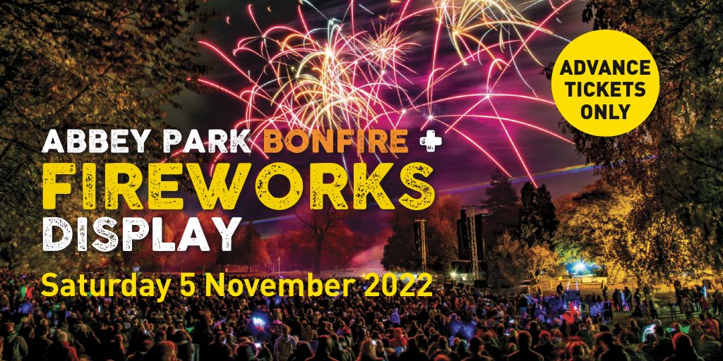 Are you going to Leicester's biggest bonfire and fireworks party at Abbey Park with @PlayGemRadio's @joandsparky tomorrow? There'll be live entertainment, a funfair, and hot food! Book in advance🎟️demontforthall.co.uk/event/abbey-pa… #CitizensOfChange | @visit_leicester @leicesterfest