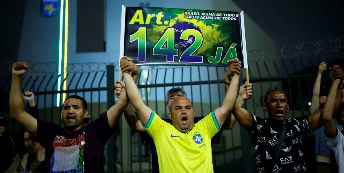 #Brasil: Bolsonaristas piden aplicación del Artículo 142 de la constitución, tras la elección de <a href="/LulaOficial/">Lula</a>. #AlAire en <a href="/AnalisisUNAL/">Análisis UNAL</a>, Gil Castillo, <a href="/gil_castillo/">Gil Castillo</a>, consultora política, expresidenta de <a href="/AlacopLatam/">ALaCoP</a>. Escúchela por <a href="/RadioUNAL/">Radio UNAL</a> <a href="/RadioUNALmed/">Radio UNAL Medellín</a> radio.unal.edu.co