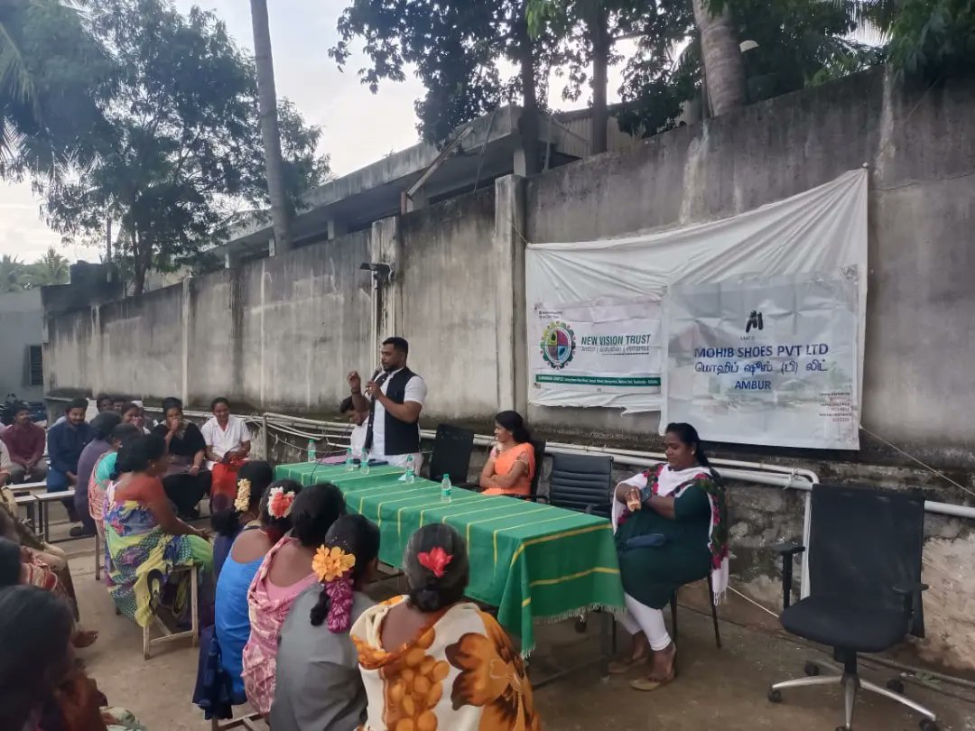 Mujahid_Akber's tweet photo. Women Empowerment &amp; 
Cyber crime awareness at Mohib Shoe Company - Chinnavarigam
@sp_tirupathur @VellorePolice @Cyberdost @tncybercrimeoff https://t.co/i8JeSMRZPy