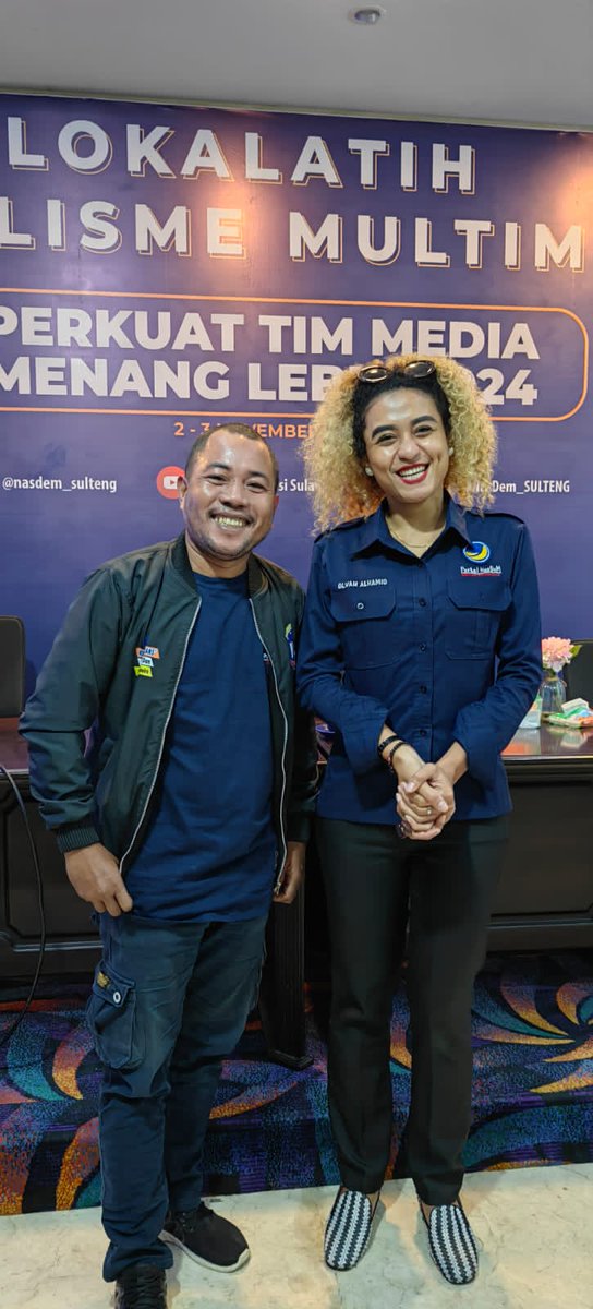Camo8866's tweet photo. Sharing ilmu &amp; pgalaman dgn kaka Olvah Alhamid ttg politik &amp; keragaman Indonesia. Tak lupa jg berbagi tips bermedsos yg sehat dan edukatif. 

#NasDemBersamaRakyat 
#PartaiNasdem 
#nasdem 
#menanglebih2024 https://t.co/l3nF8DDPVe