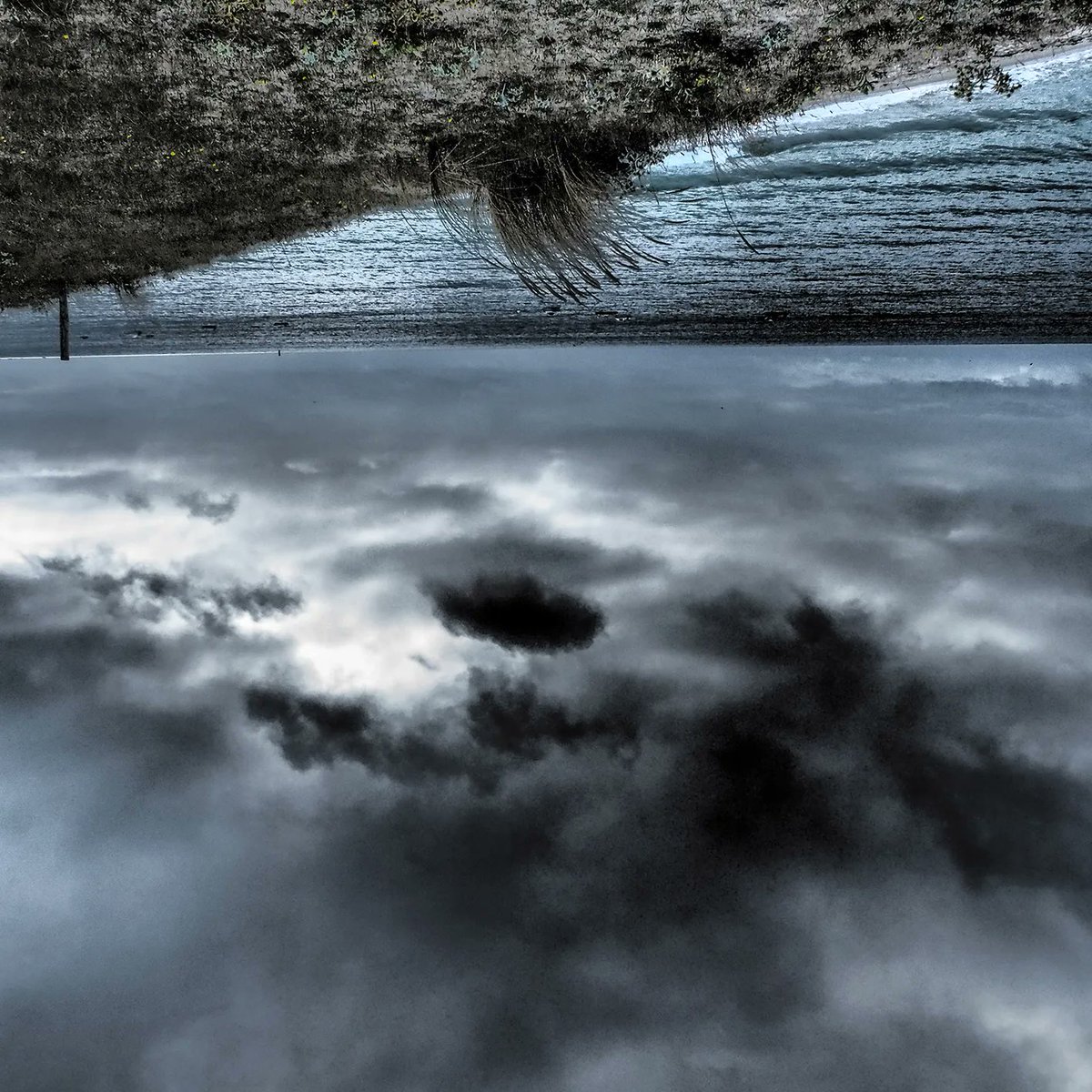 AZ51Gallery's tweet photo. Michel Coste's #photos are more than a vision of the #photographer through his lens. As a painter would compose his canvas and whatever the angle of view, the subject photographed Michel Coste's compositions always take us to another universe. #contemporaryart #acrylicpainting https://t.co/lobXOFJL8t