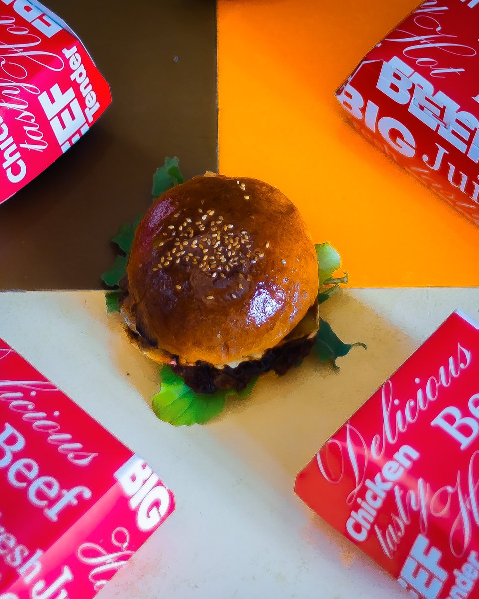 How’s this weather? Feels like burger weather 🥓🍔