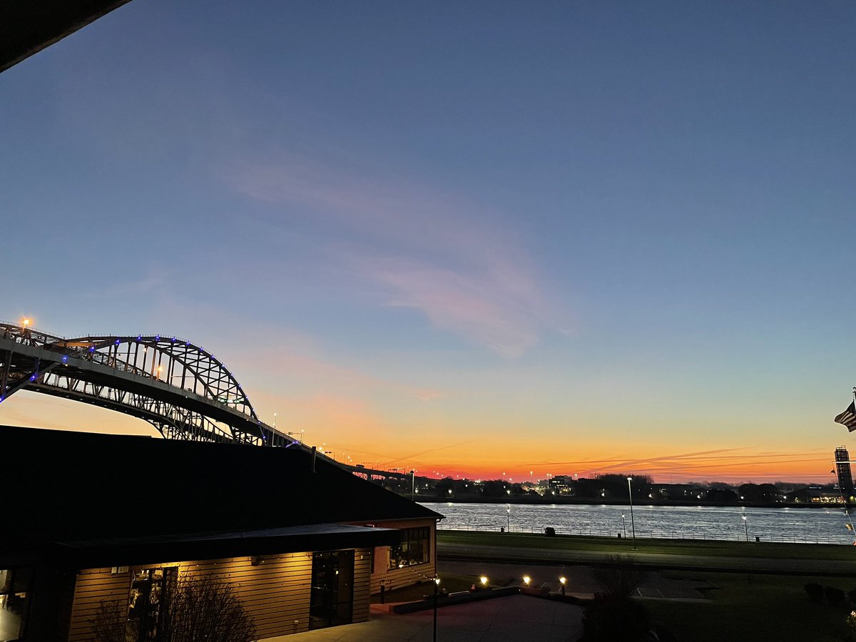 MichiganGonzo's tweet photo. Good morning, Michigan. From @DiscoverTheBlue @PureMichigan #michiganfun #BTM #PureMichigan https://t.co/ndXD1V4pOs