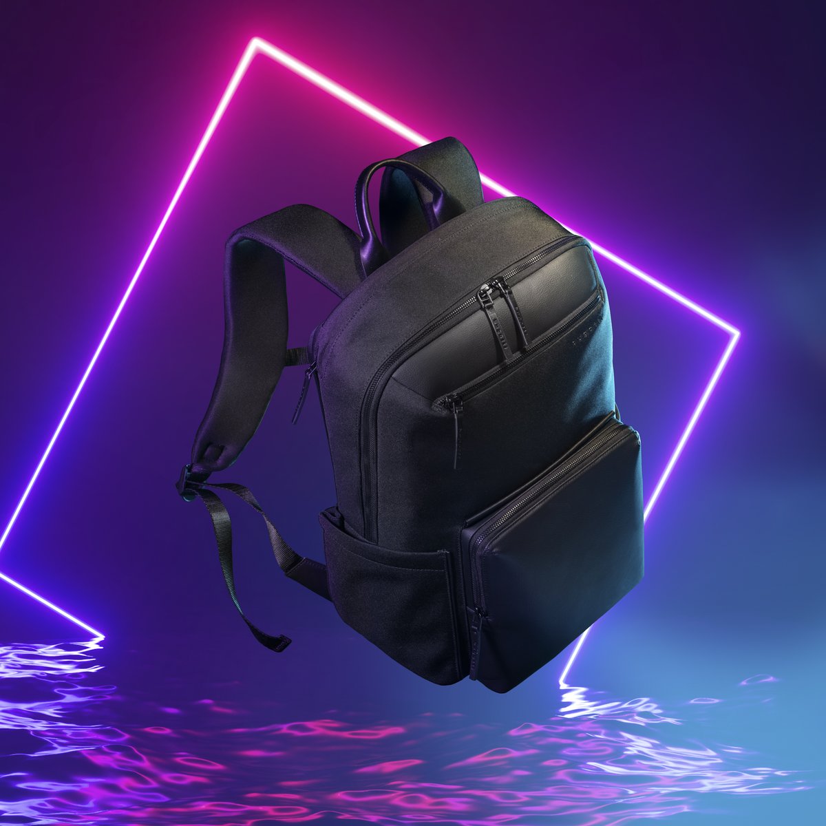 🎒RARE PHYSICAL REVEAL🎒

This is your physical claimable if you mint the rare NFT!❤️‍🔥

100% eco friendly- apple&amp;cactus leather🍎🌵

We are taking this collection to another level!🎚️

We are giving away 15 allowlist roles to those who RT - like☑️

Join us⬇️
discord.gg/bugattigroup