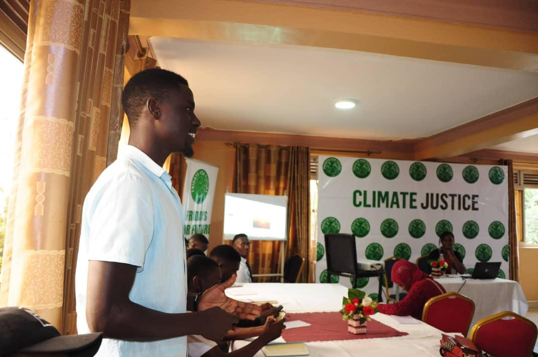 We should not sit down and relax with this #Climatecrisis that is happening....This Climate crisis really calls all of us to act and action starts now. @Fridays4FutureU @NakabuyeHildaF @greenfuturesug 
#ClimateAction #savetheplanet #ClimateJustice