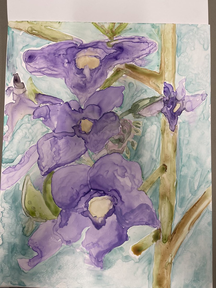 Mishbczt's tweet photo. 1st draft of watercolor on Yupo -how can applying watercolor in 1 minute be fun, interesting, aggravating and captivating?!? https://t.co/FY6irsgcyP