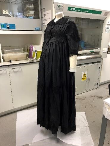 RAMMuseum's tweet photo. Not only do we work on unusual projects, but also unique objects. Textile conservator Anne found herself recreating a 7-8 month bump for this early 20th century maternity mourning dress on display in our exhibition A Picture of Health > https://t.co/jFvzpTpIcb

#AskAConservator https://t.co/0Tj5a9yeQ2