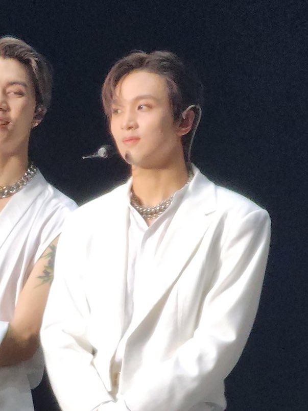 he is SO gorgeous ?!