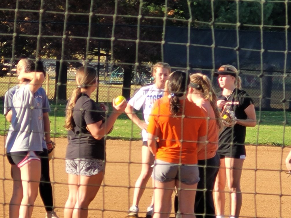 jennaawells's tweet photo. Had a great time at Georgetown college. Such an amazing campus. Such amazing coaches and players! https://t.co/r1LZKvfTeE