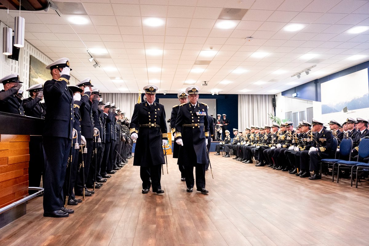 Koninklijke Marine tweet media