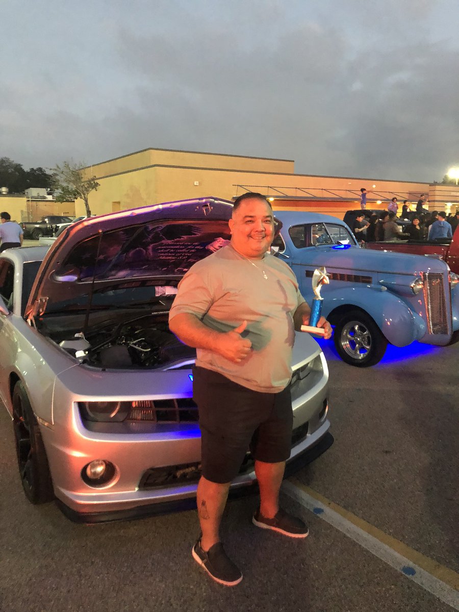 AutoTechBf's tweet photo. Best Teacher Sam McGuire. Best in Show Officer Pedraza. Best Student Nicholas Flores https://t.co/5dCr6mDWw5