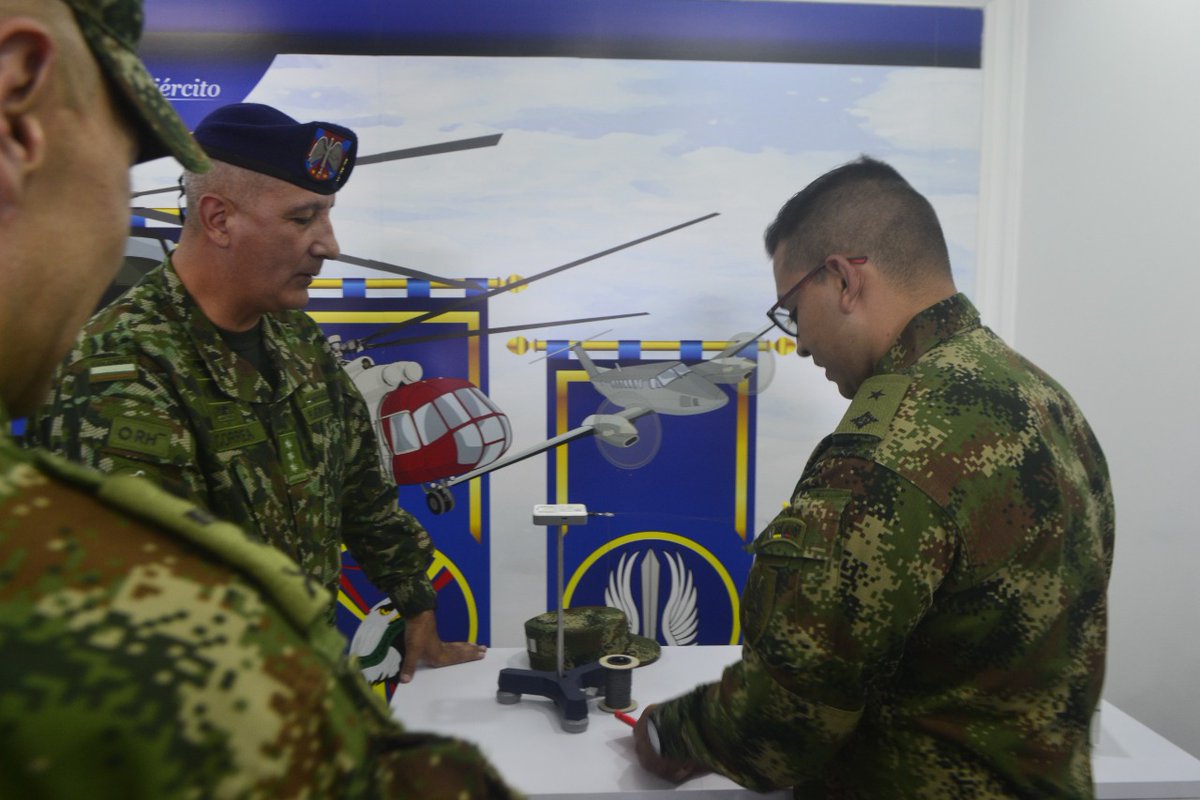 Octava División del Ejército Nacional on Twitter: "Él es el subteniente ...