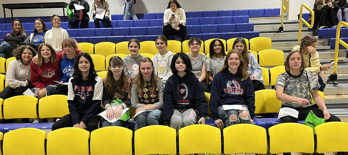 Mrs. Fox tweet media