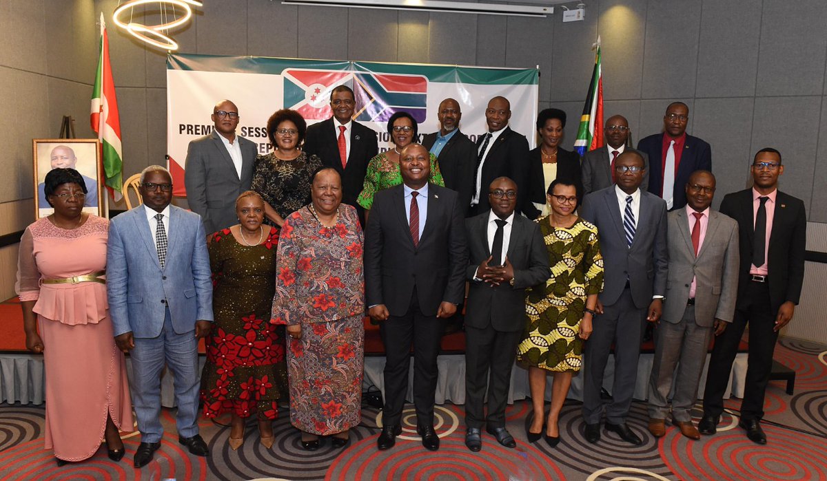 Joint Communiqué issued by the Honourable Ministers Ambassador Albert Shingiro and Dr Naledi Pandor at the Inaugural Session of the Burundi – South Africa Joint Commission for Cooperation, held on 4 November 2022, Bujumbura. 📄➡️ bit.ly/3DZX80b #SAInBurundi 🇿🇦🤝🇧🇮