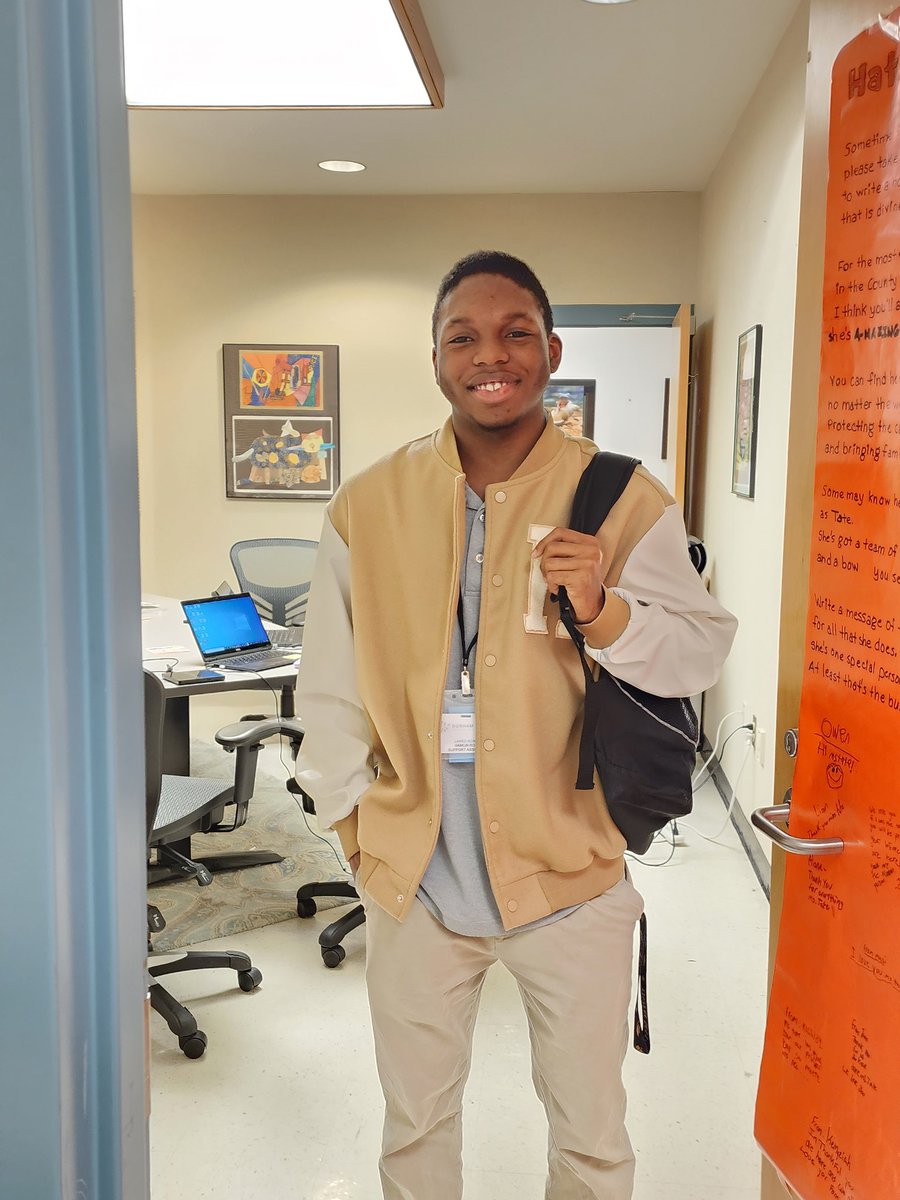 From DSA to DPS IT Department! If we do right by our students, they will do right by us! Thanks, Jared Boney for getting Oak Grove's poster machine printing! <a href="/JoyMalone/">Joy Malone</a> <a href="/pmubenga/">Pascal Mubenga, PhD.</a> <a href="/DurhamPublicSch/">Durham Public Schools</a> @drstacydstewart <a href="/nakiahardy/">Nakia Hardy</a> <a href="/juliespencer8/">Julie Spencer</a>
