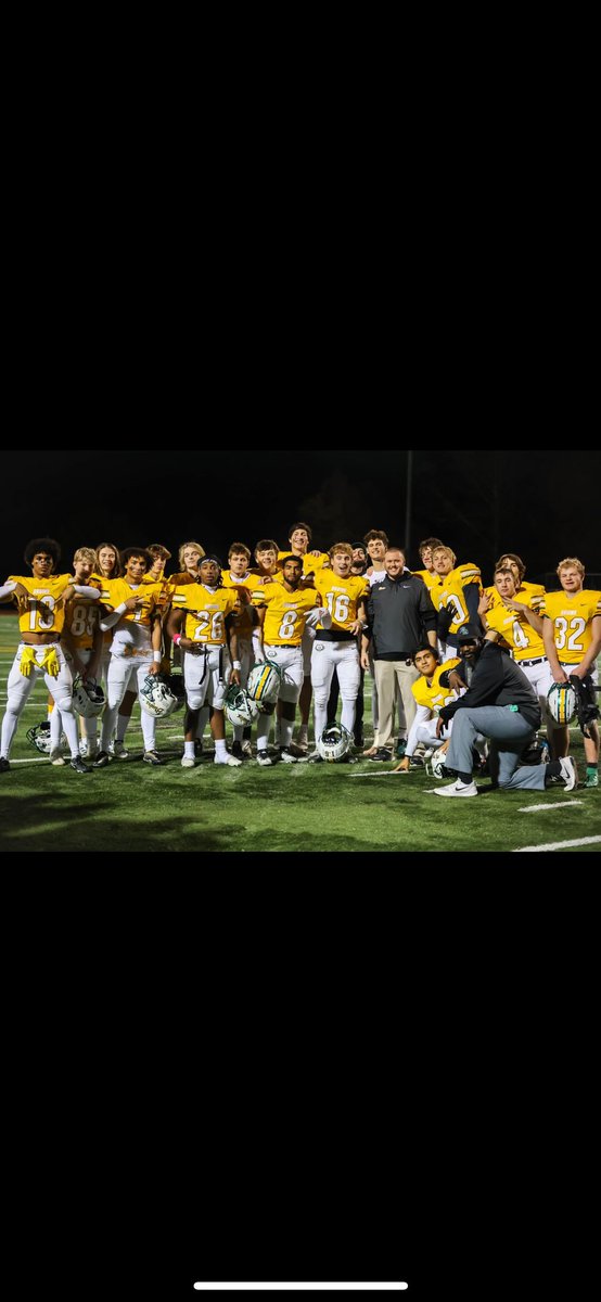 🆆🅴🅴🅺  1️⃣1️⃣
🏈District Semi-Finals🏈
Weather: ⛈️ scattered showers! Bring your umbrellas ☔️! 

Rock Bridge 🐻 (8-2)
vs
Hazelwood Central 🦁(4-6)

🏟 Rock Bridge Alumni Stadium
🕖 7:00pm
📺 MSHSAA.TV 
🔔 <a href="/RBBruinsFB/">RB Bruins Football</a> 
🚨 Offense about to turn 🆙