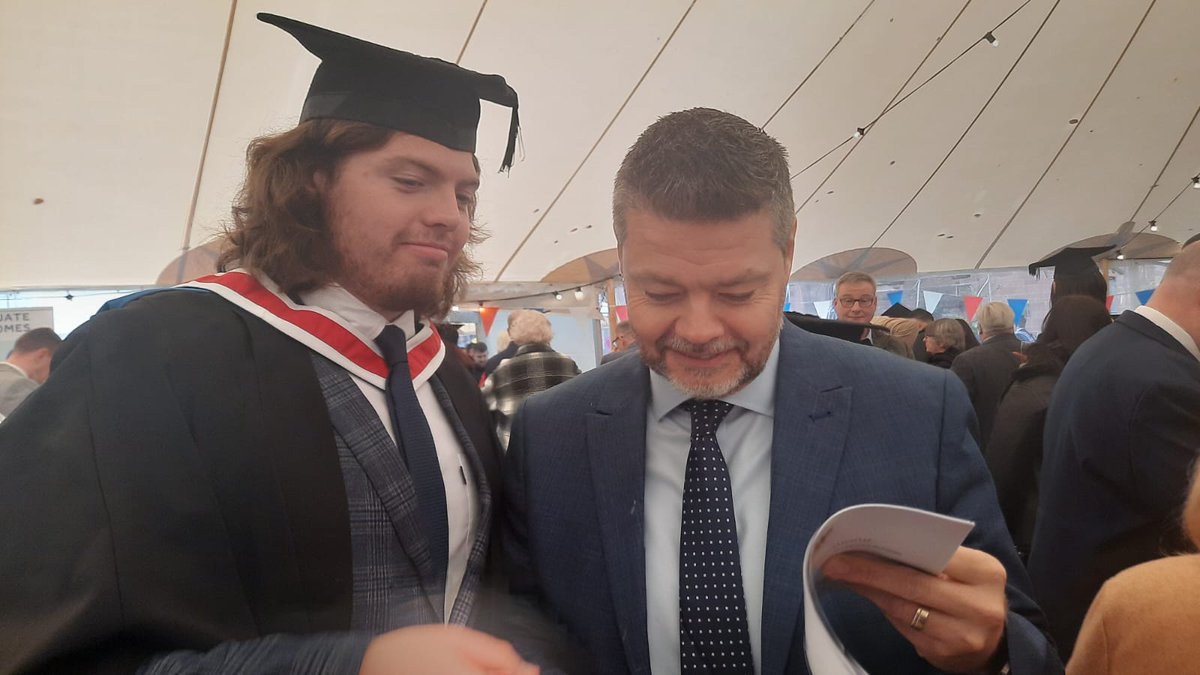 John Heritage tweet media