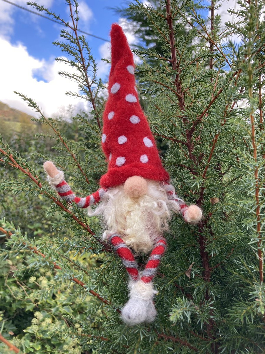 Little outdoor shoot for my Etsy shop later. I love the legend of Tomte (Scandinavian elves). They will bring good luck to your home but you must offer them a bowl of porridge on Christmas Eve! #MHHSBD #Craft #Handmade