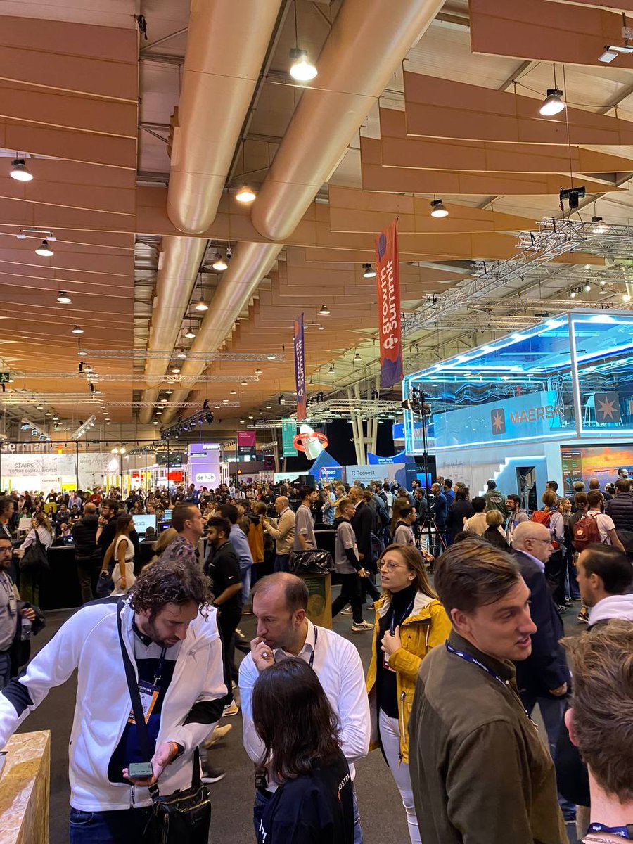 ArkerCommunity's tweet image. 🎟️ARKERIANS!!🎟️

As you might know, the portuguese event &quot;WEB SUMMIT&quot; is being happening these days... So the Arker team is there promoting the project! 🔥🔥🔥

Check all the info about the event here:

websummit.com

#BSCgem #play2earn #playtoearn #Cryptogaming