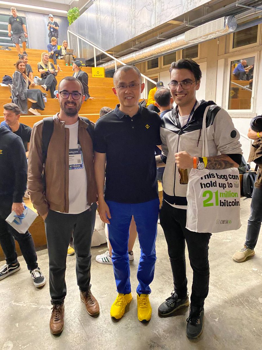 ArkerCommunity's tweet image. 🎟️ARKERIANS!!🎟️

As you might know, the portuguese event &quot;WEB SUMMIT&quot; is being happening these days... So the Arker team is there promoting the project! 🔥🔥🔥

Check all the info about the event here:

websummit.com

#BSCgem #play2earn #playtoearn #Cryptogaming