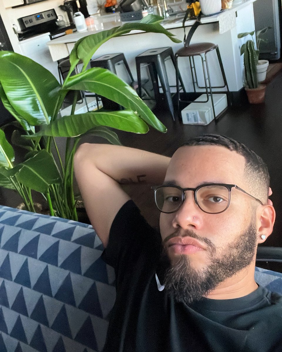 christopher tweet media