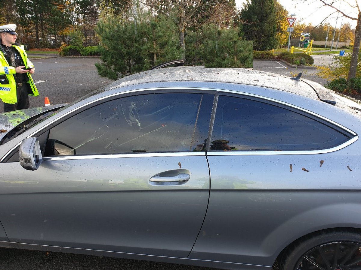 PSOSForthValley's tweet photo. #ForthValleyRP #ClackmanPolice #DVSA #HMRC undertook #OperationScrutinise in Alloa yesterday, resulting in 2xCOFP,5xVDRS,3x report to PF & 8 vehicles prohibited from being driven. Image 1 shows insecure load. Image 2, illegal tints. Must be >70% light transmission B Post forward. https://t.co/nt5DzyB2bu