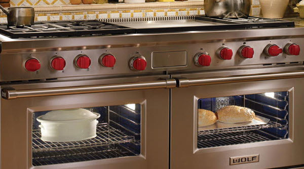 DelmarvaDesign's tweet image. Choosing A Kitchen Range

Your kitchen range is one of your most essential kitchen appliances. It is worthwhile to consider the options with an understanding of the latest in kitchen range technology.

#KitchenRange #KitchenRemodeling

Read the full post:
delmarvadesigncenter.com/choosing-a-kit…