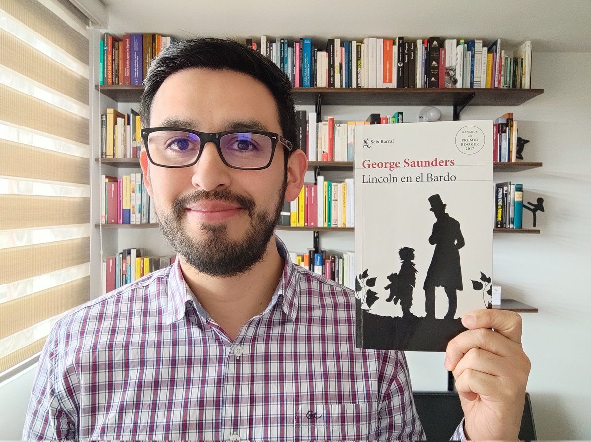 CiudadLetras's tweet photo. ¿Será Lincoln en el Bardo mi mejor lectura del 2022?

Esta novela ganadora del Booker Prize en el 2017 es una obra profundamente humana y hermosa. Una oda al dolor y el amor que sentimos los seres humanos en nuestro tránsito por la vida.

Reseña 👇🏼
https://t.co/lE0mwoIRKz https://t.co/bWndk6jSQi