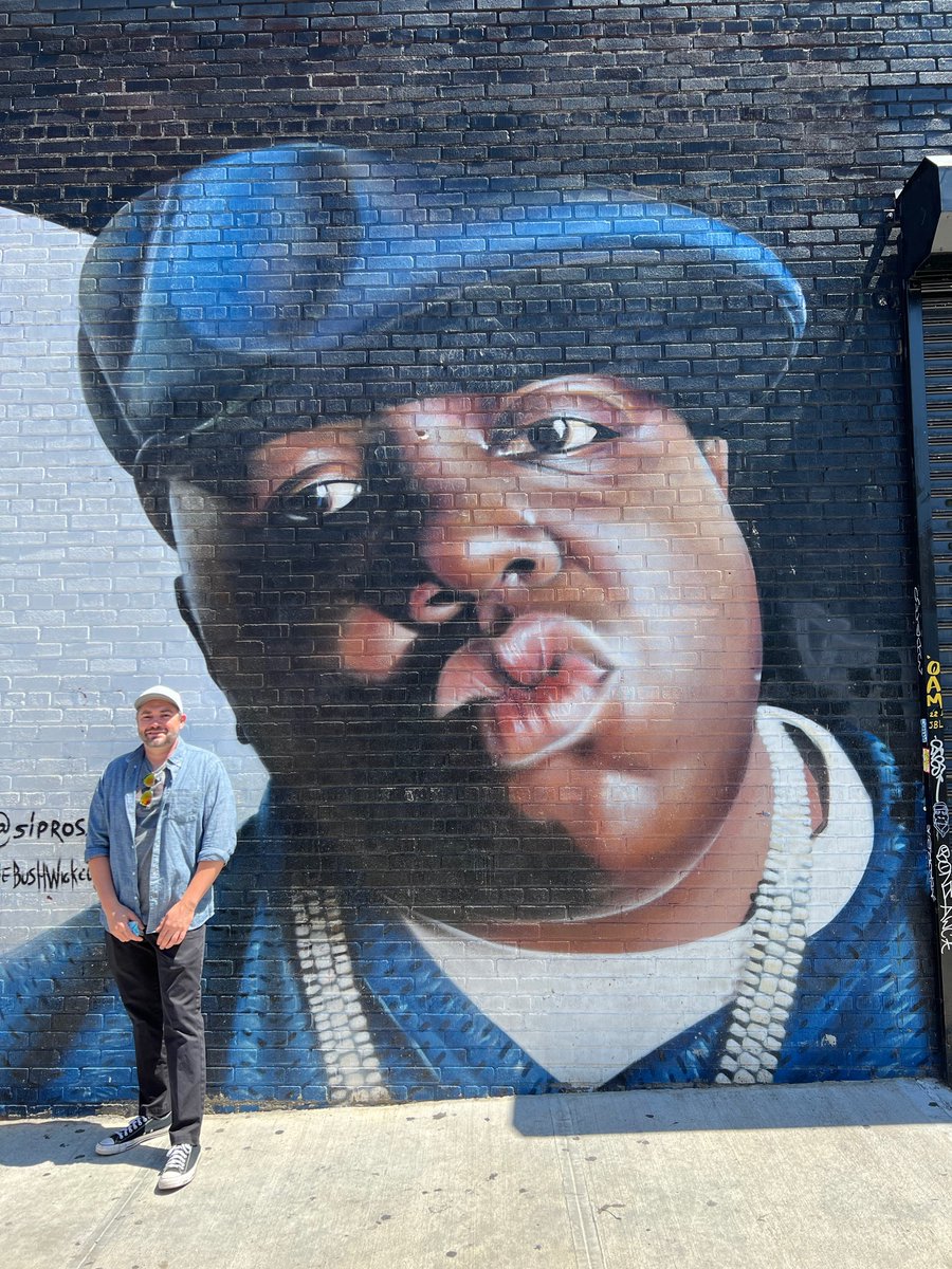 lionworksdesign's tweet photo. What #inspires you? @lionworksdesigns we love to get out and explore! Inspiration is all around us, all we need to do is seek it! #notoriousbig by @sipros_sipros as seen in #bushwickbrooklyn. #lionworksdesigns #lionworks #streetart #streetarteverywhere #inspo #designsense https://t.co/oEKgU8Tihv
