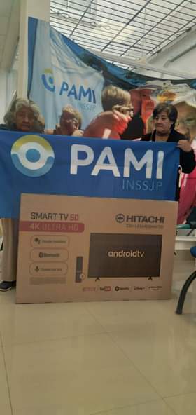 ArribaJujuy's tweet photo. El Estado Nacional presente en los centros de tercera edad de las localidades de #PalmaSola, #Rodeito, #LaEsperanza, #ElPiquete y #LaMendieta.
Felicitamos a nuestra compañera @maryvburgos por el compromiso constante con nuestros adultos mayores.
#ArribaJujuy #TodosPorJujuy https://t.co/PWFdwlUHVP