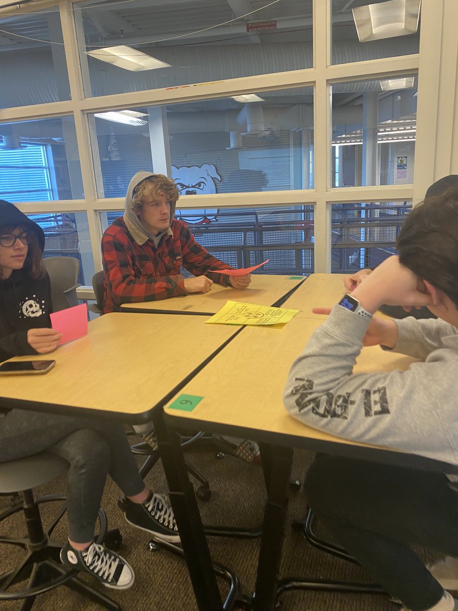 RienasScience's tweet photo. Reviewing Time of Death Calculations w/Fan and Pick #forensicscience #Rscience #kagan https://t.co/9e4IK9lRy1